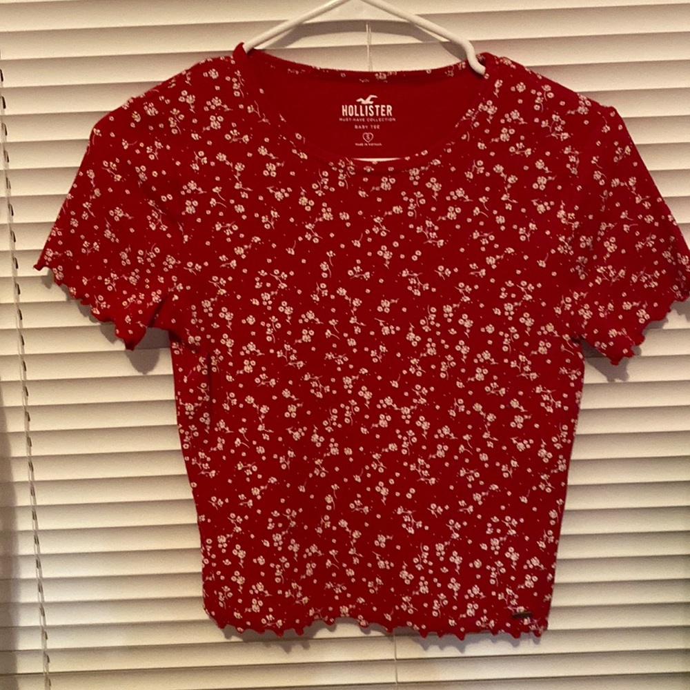 Hollister baby-tee ❤️‍🔥